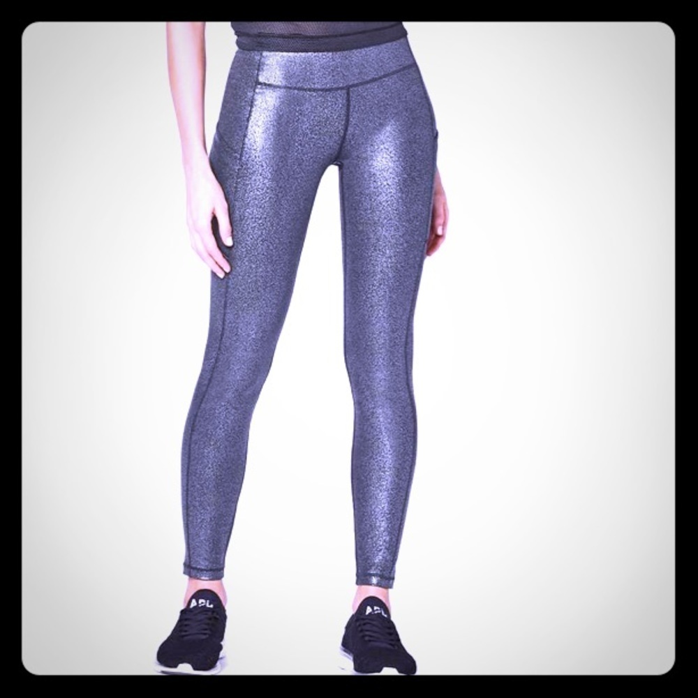 Lululemon 🍋 hard to find speed up tight 4